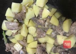 鸡腿焖土豆的做法图解6
