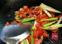 儿童版鱿鱼丝炒肉的做法图解4