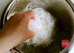 萝卜丝虾皮油墩子的做法图解3