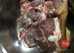 红烧蹄膀的做法图解1