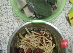 老火水鱼汤的做法图解1