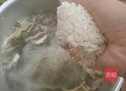 排骨菜干粥的做法图解12