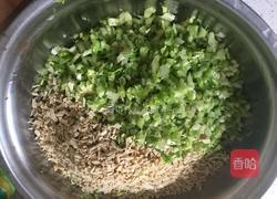 芹菜猪肉煎饺的做法图解7