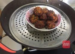 肉馅菜团子的做法图解9