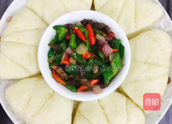 荷叶馒头的做法图解1