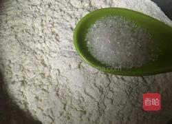 荷叶馒头的做法图解3