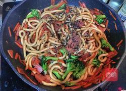 培根炒乌冬面的做法图解9