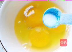 蚕豆炒鸡蛋的做法图解2