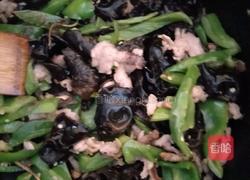 木耳青椒肉丝的做法图解6