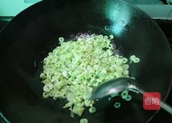 老屋私房菜 芸豆骨汤打卤面的做法图解1