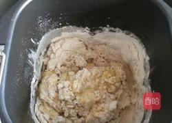 培根沙拉面包盒的做法图解1