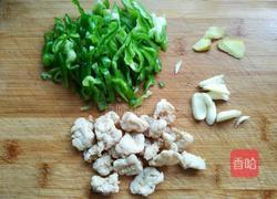 油渣炒茄子的做法图解2