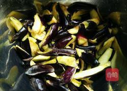 油渣炒茄子的做法图解4