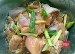 辣子鸡（家庭版）的做法图解1