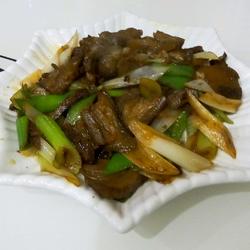 葱爆狗肉的做法[图]
