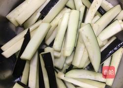油闷肉末茄子的做法图解3