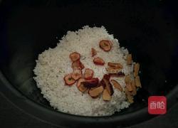 大米山楂红枣粥的做法图解6