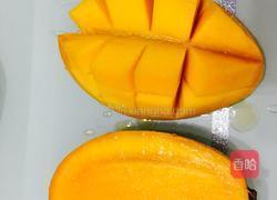 芒果椰香糯米糍的做法图解7