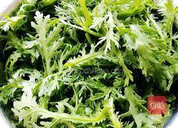 蒜蓉茼蒿的做法图解1