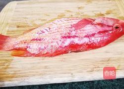 清蒸猪鱼的做法图解1