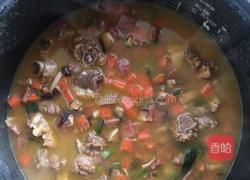 排骨卡肠焖米饭的做法图解7