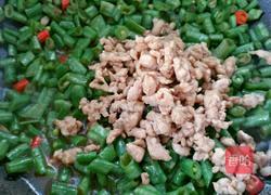 肉末豆角的做法图解7