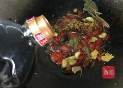 螺蛳鸭脚煲的做法图解8