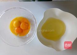 电饭锅蛋糕的做法图解1