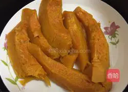 Illustration of how to make love pumpkin cake 2