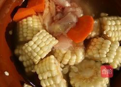 玉米鸡汤的做法图解4