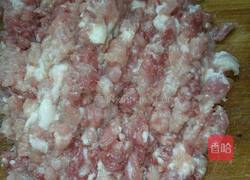 金针菇瘦肉汤的做法图解3