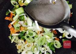 新疆风味菠萝蛋炒饭的做法图解8