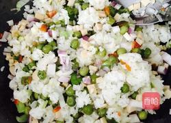 新疆风味菠萝蛋炒饭的做法图解11