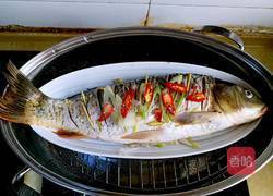 清蒸鲤鱼的做法图解4