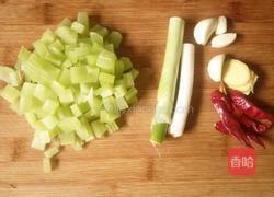 家常鸡丁的做法图解2