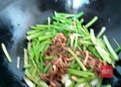 芹菜炒肉丝的做法图解11