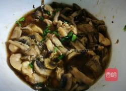 蘑菇鸡腿肉的做法图解4