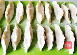 锅贴饺子的做法图解13