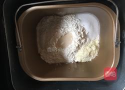 淡奶油面包的做法图解2