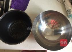 八寸戚风蛋糕的做法图解1