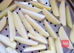 虎皮椒酿五彩土豆泥的做法图解1