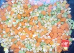 虎皮椒酿五彩土豆泥的做法图解2