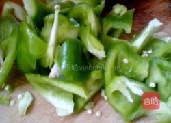 老屋私房菜 甜椒炒肚片的做法图解2