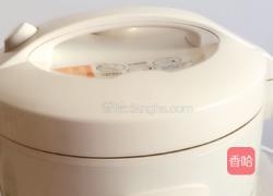电饭煲蛋糕的做法图解13