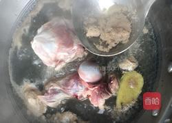 枸杞大棒棒骨汤的做法图解4