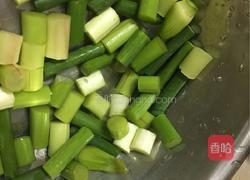 蒜苔肉片的做法图解3