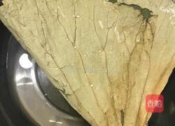 荷叶糯米蒸排骨的做法图解1