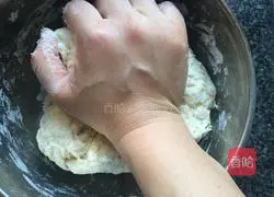 Illustration of how to make cake embryos by hand 2