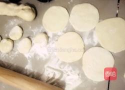 小葱芹菜肉饺子的做法图解6