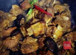 香菇焖排骨的做法图解6
